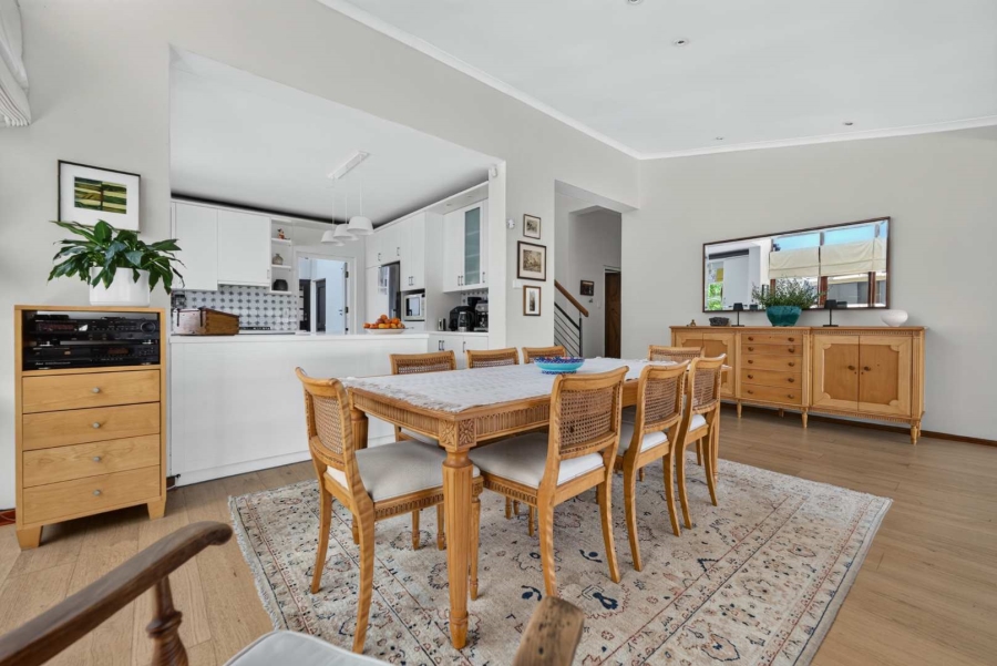 3 Bedroom Property for Sale in Camps Bay Western Cape